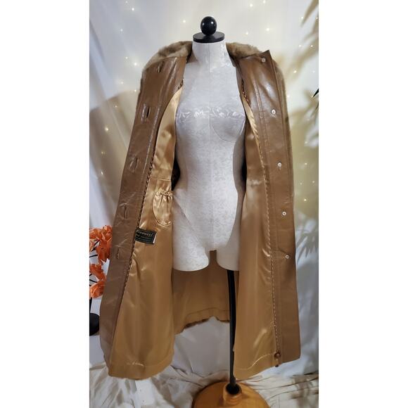 Vtg Tissavel France Faux Fur Belted Leather Coat and Gloves Womens Size 6 Tan - Picture 10 of 15